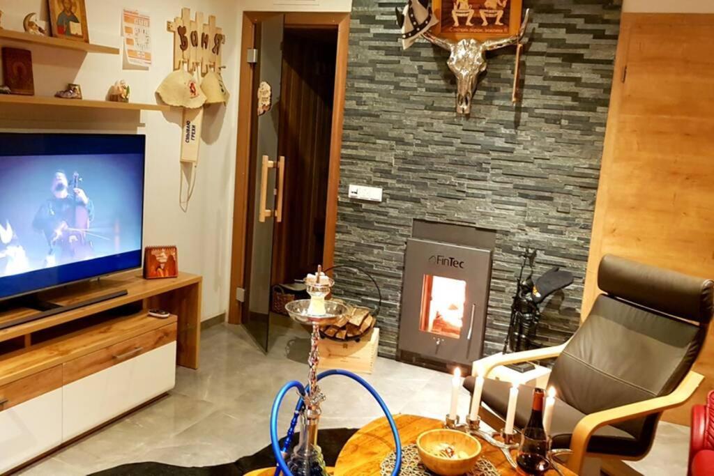 Apartment 3 Z Moderne Wellnesswohnung - Sauna, Kamin, Parkplätze 65m2 Bis 6 Per